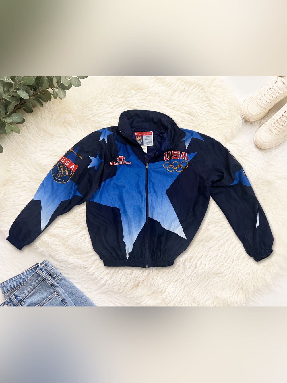 Champion Men or Woman’s Navy & Blue Star 1996 USA Olympic Windbreaker